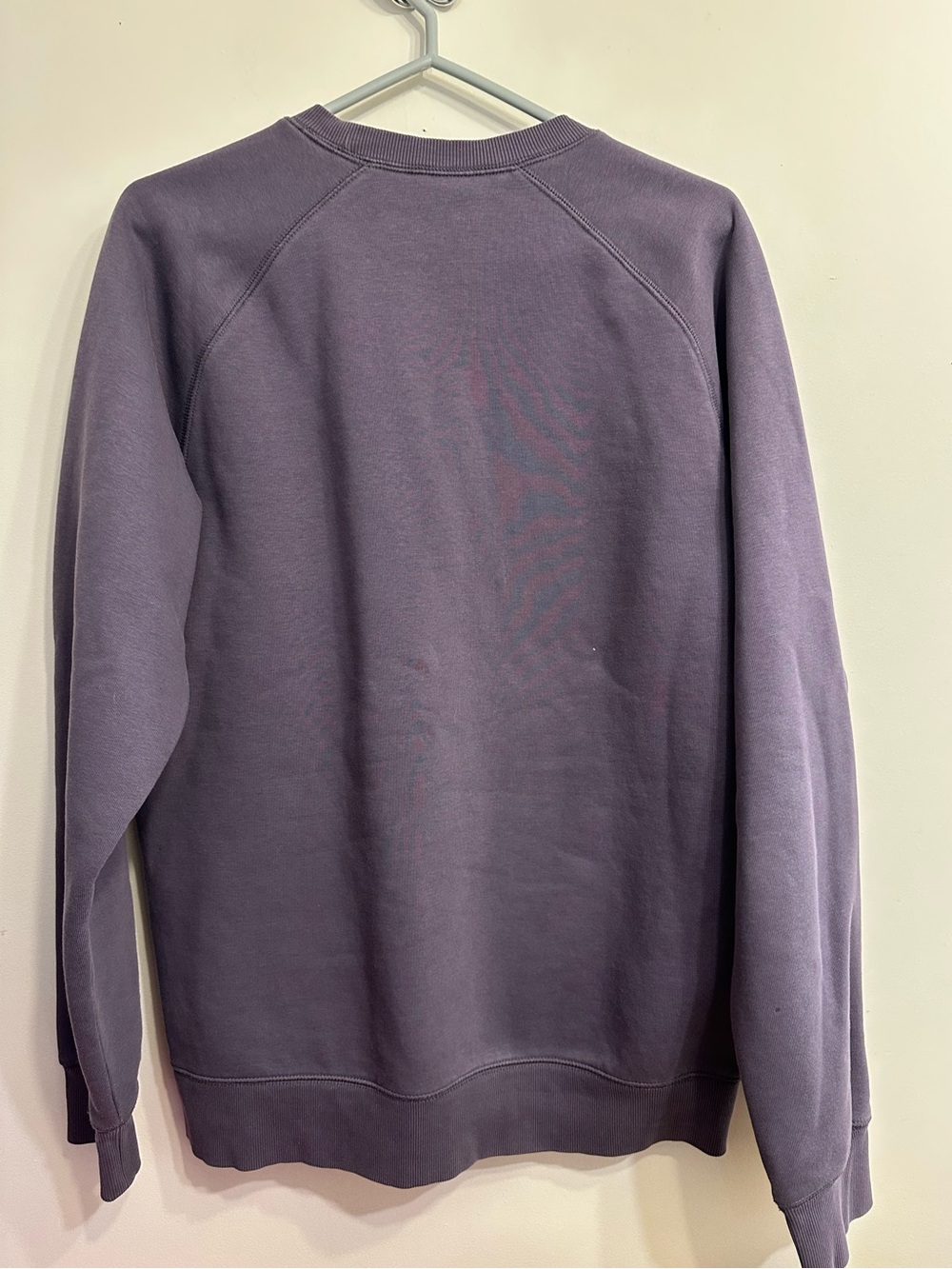 Carhartt WIP Crewneck Sweatshirt Purple/Lilac Size L Heavyweight ptp23 - Picture 3 of 9